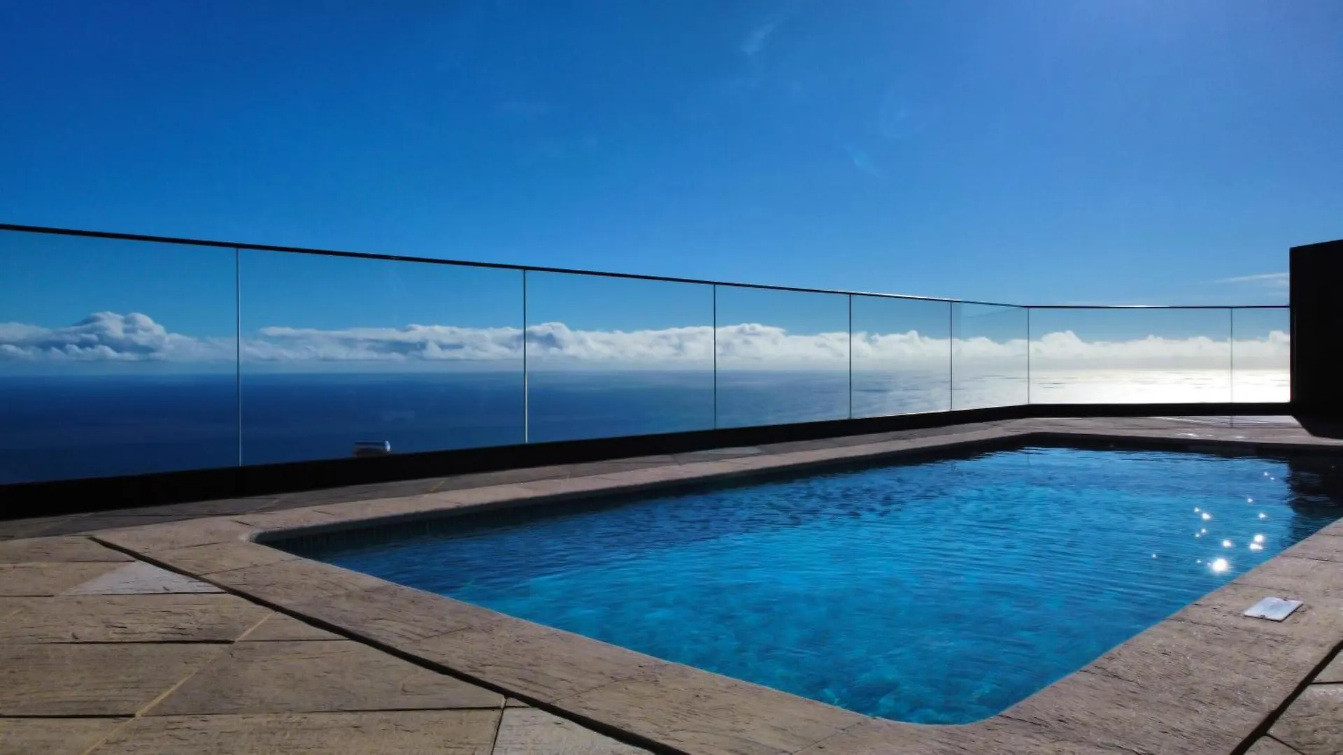 Villa Elisio Do Mar By Lovelystay Prazeres